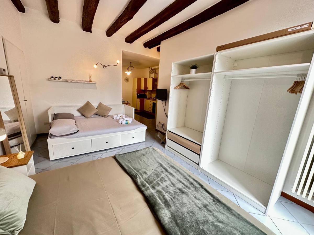 Near Airport - Loft Universita 4 Posti Letto Bergamo Buitenkant foto